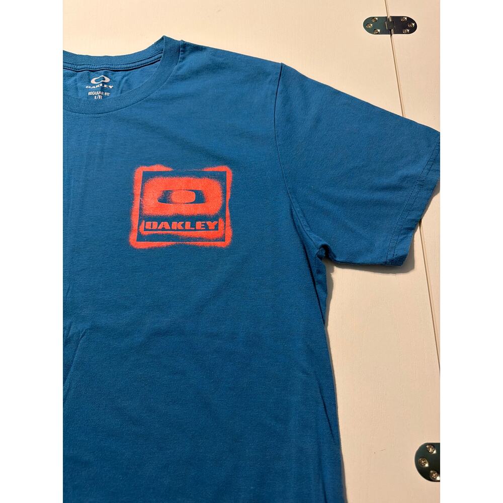 Men’s Large Oakley T-Shirt - Picture 4 of 7